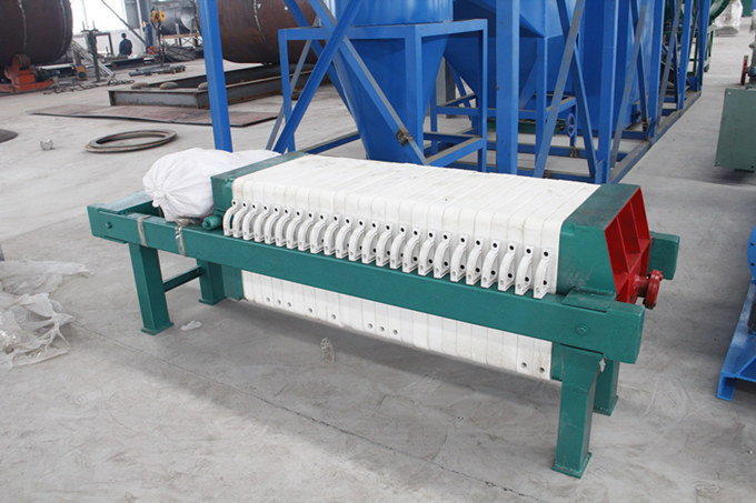 machine de filtrage d'huile de palmiste brute