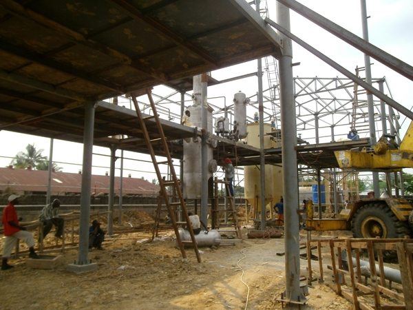 Raffinerie d'huile de palme au Congo