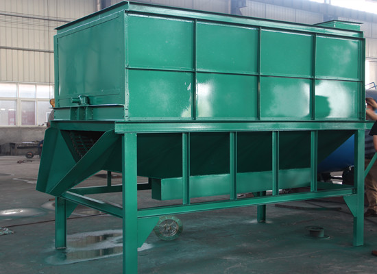 Machine de battage de fruits de palme